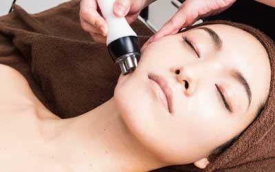 ハイパーナイフフェイシャル